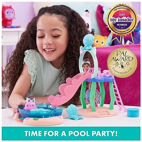 Gabby’s Dollhouse, Purr-ific Pool Playset with Gabby and MerCat Figures, Color-Changing Mermaid Tails and Pool Accessories Kids Toys for Ages 3 and Up