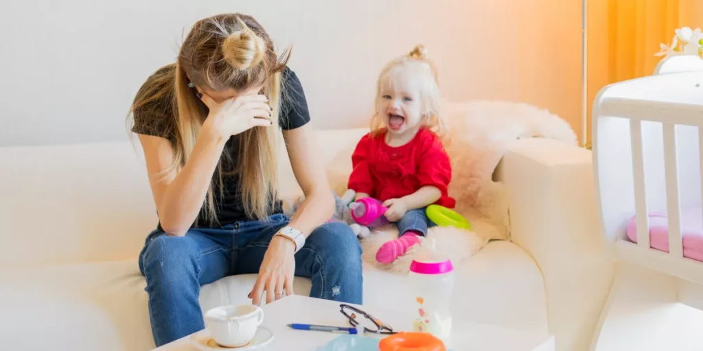Avoid-Burnout-While-Being-a-Full-Time-Mom-1024x512.webp.webp
