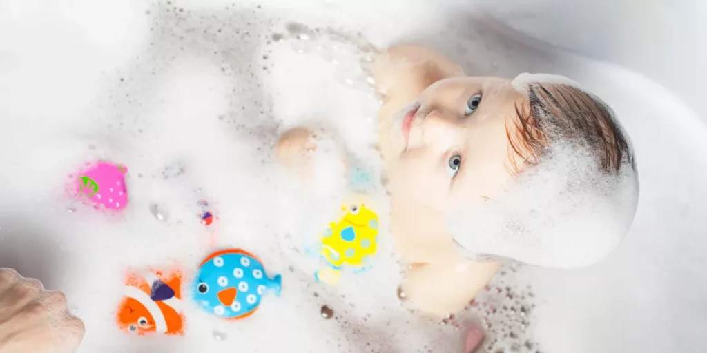 Babys-Bath-Time-Routine-1024x512.webp.webp