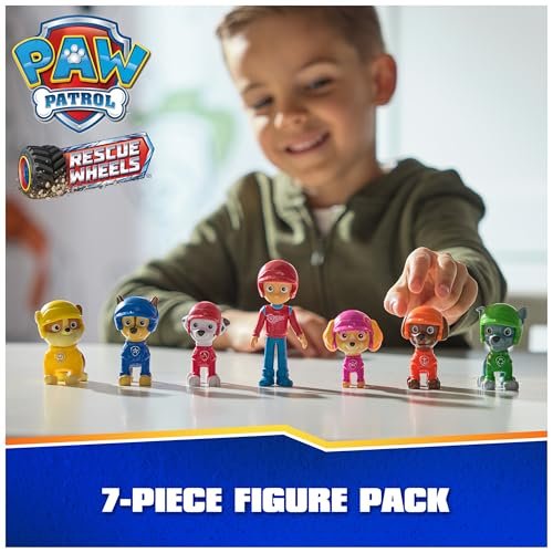 Paw Patrol: Rescue Wheels, Toy Figures Gift Pack, with 7 Collectible Action Figures, Kids Toys for Boys and Girls Ages 3 and up
