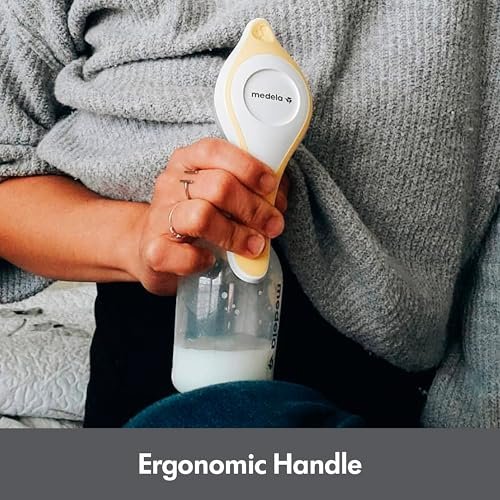 Medela Manual breast pump with Flex Shields Harmony Single Hand for More Comfort and Expressing More Milk