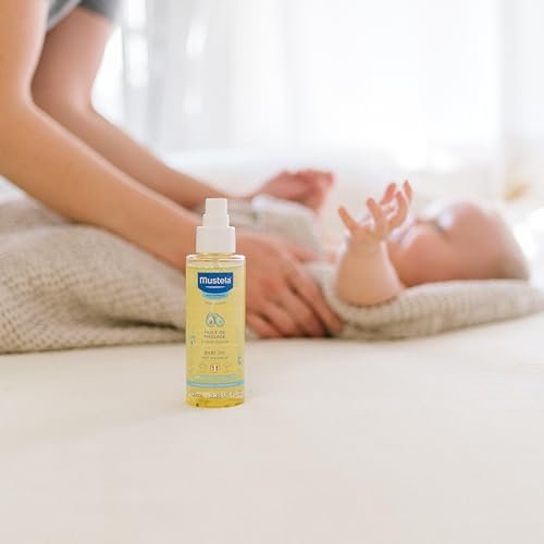 Mustela Baby Oil - Moisturizing Oil for Massage - with Natural Avocado, Pomegranate & Sunflower Oil - 3.38 fl. Oz