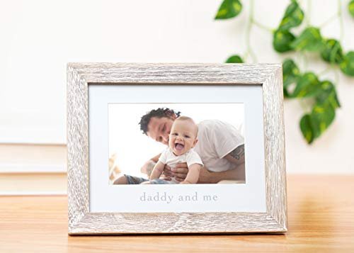 Pearhead Daddy & Me Baby Picture Frame, Gender-Neutral Dad & Baby Frame, Nursery Decor, 4" x 6" Photo Insert, Wood