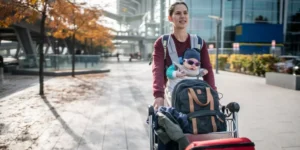 How Can You Protect Your Baby From the Sun While Traveling?